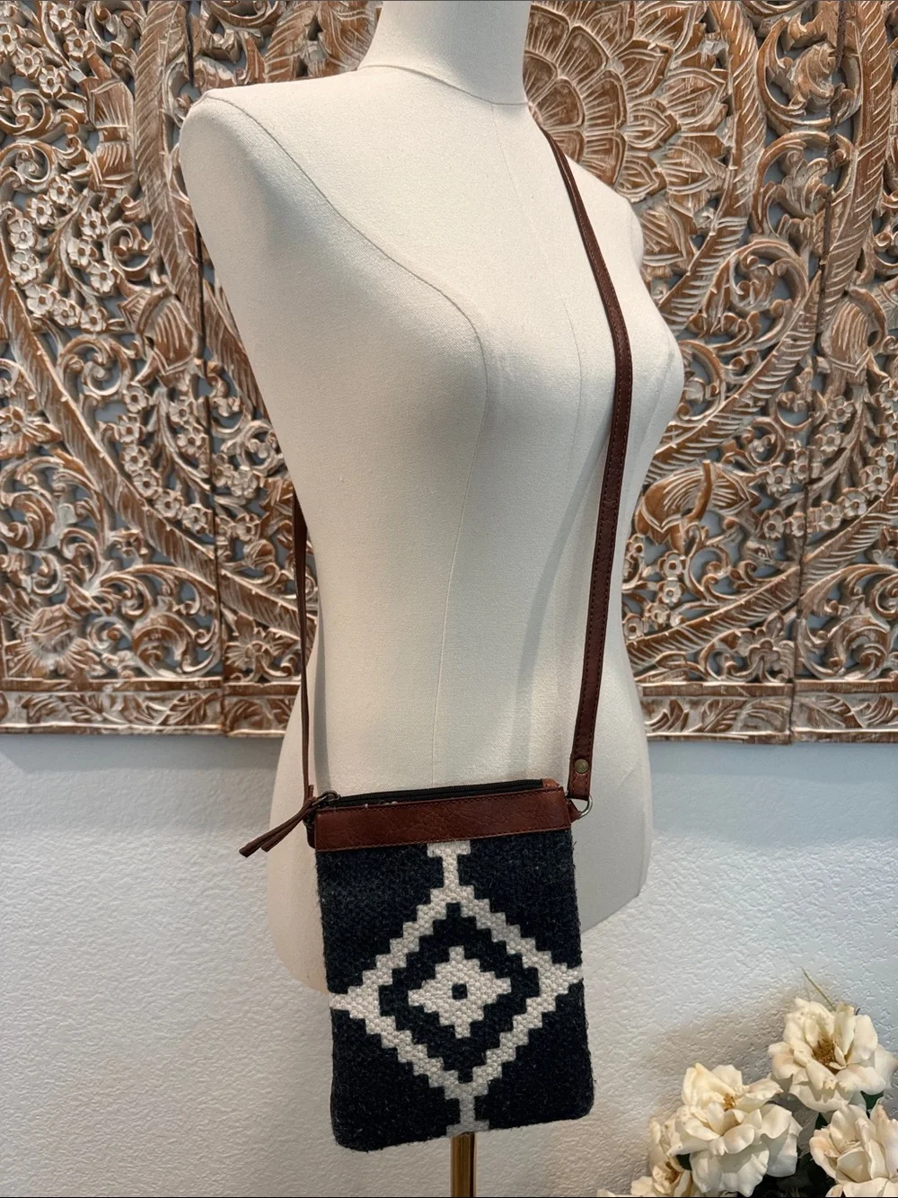 Mona B Canvas & Woven Aztec Small Crossbody Purse, Boho Western Chic - Picture 2 of 11